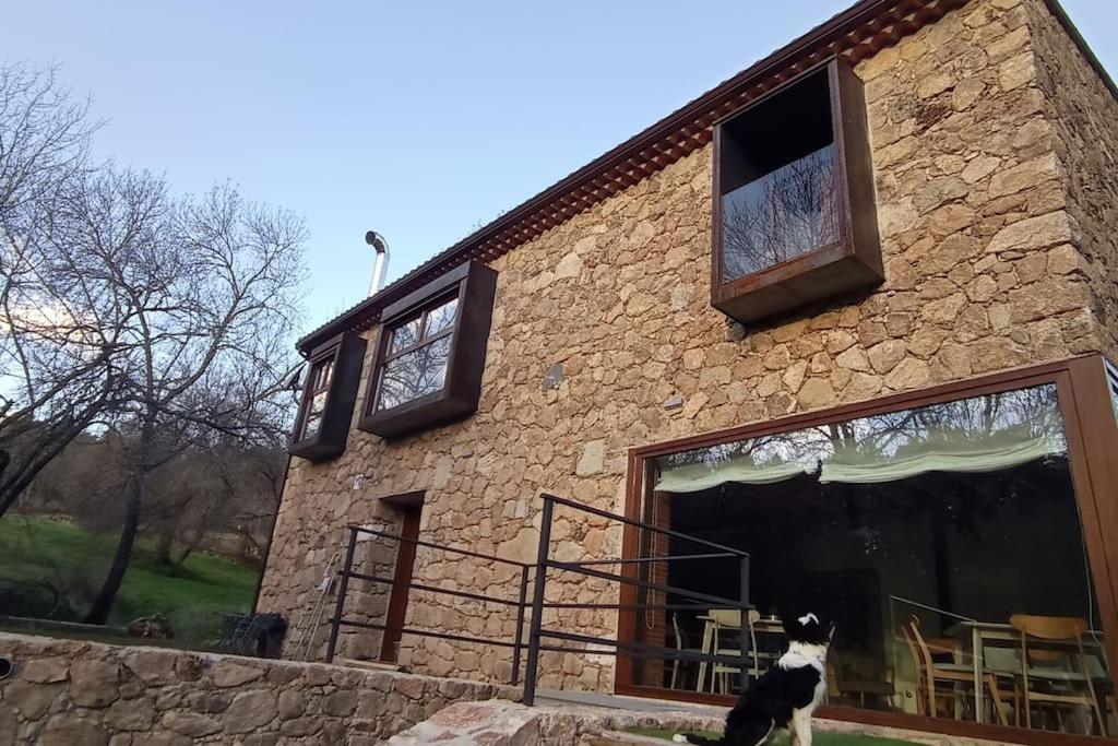 فيلا Molino Mellado Casavieja المظهر الخارجي الصورة
